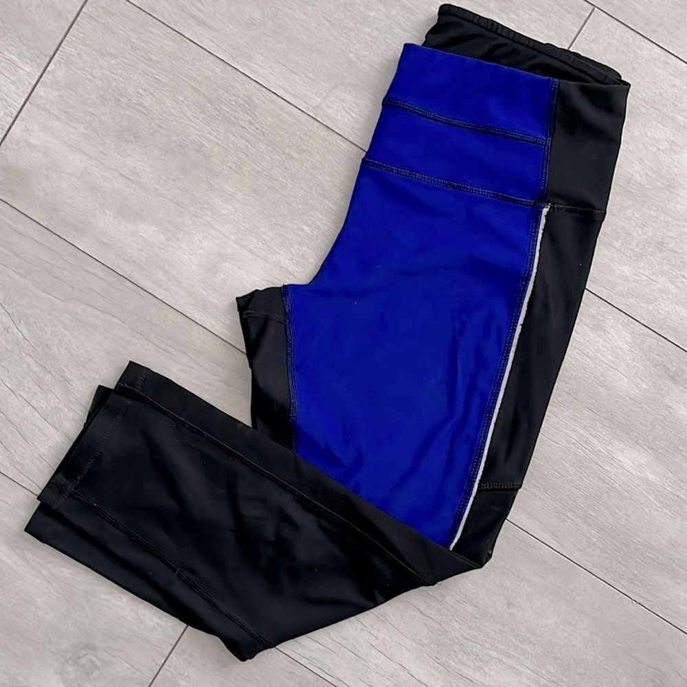 X by GOTTEX Cropped Leggings Athleisure Workout Yoga Tights, Size M